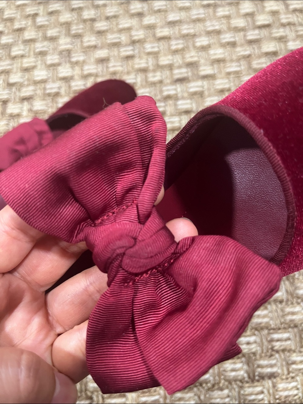Cat & Jack Girls Wine Velvet Bow Slip-On Dress Shoes - Picture 9 of 10